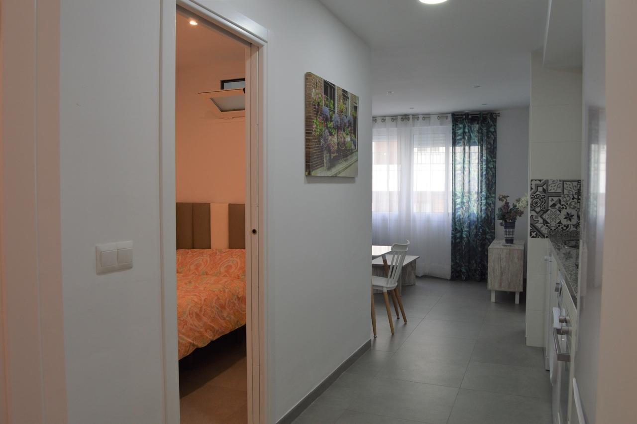 Apartamento Avenida 2 Нерха Екстериор снимка